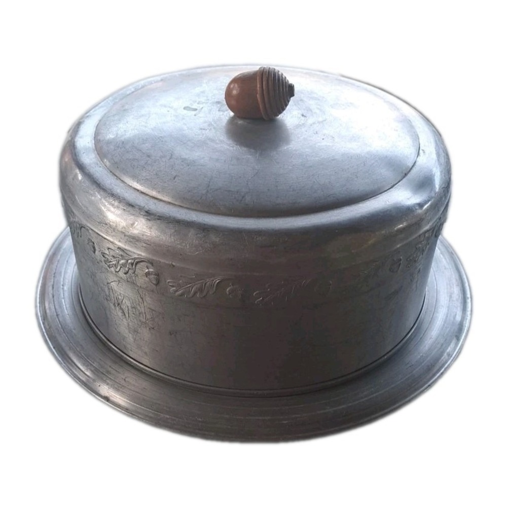 Vtg. MCM West Bend Acorn Cake/Pie Carrier 1950s  Aluminum‎